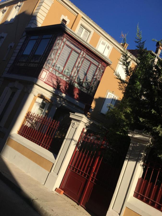 Guesthouse La Villae Mazamet Buitenkant foto