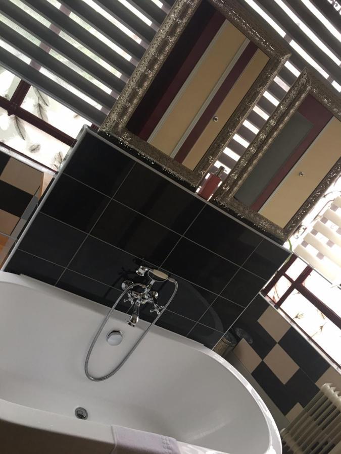 Guesthouse La Villae Mazamet Buitenkant foto