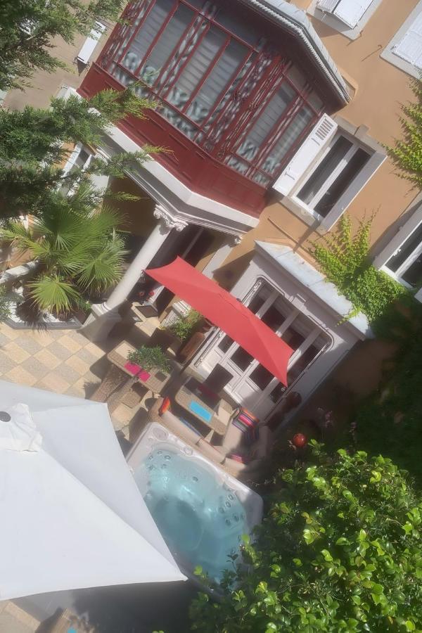 Guesthouse La Villae Mazamet Buitenkant foto